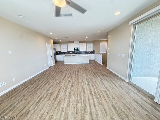 Foto del edificio - 1741 N Desert Foothills Dr