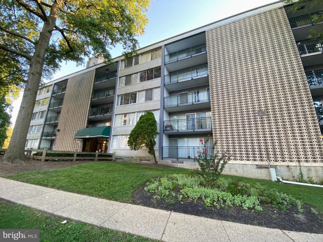 1800 Metzerott Rd Unit 403, Adelphi, MD 20783 Condo for Rent in