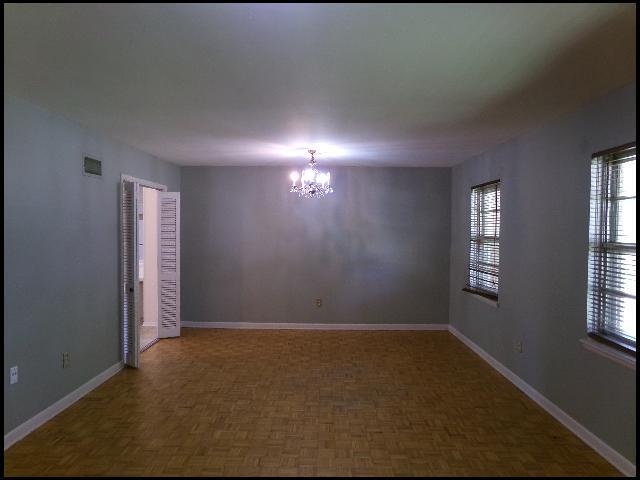 Foto del edificio - 5007 Lochridge Rd