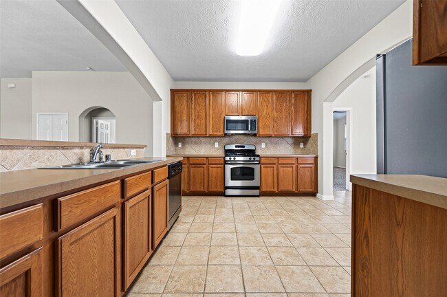 Building Photo - 4606 E Meadow Dr