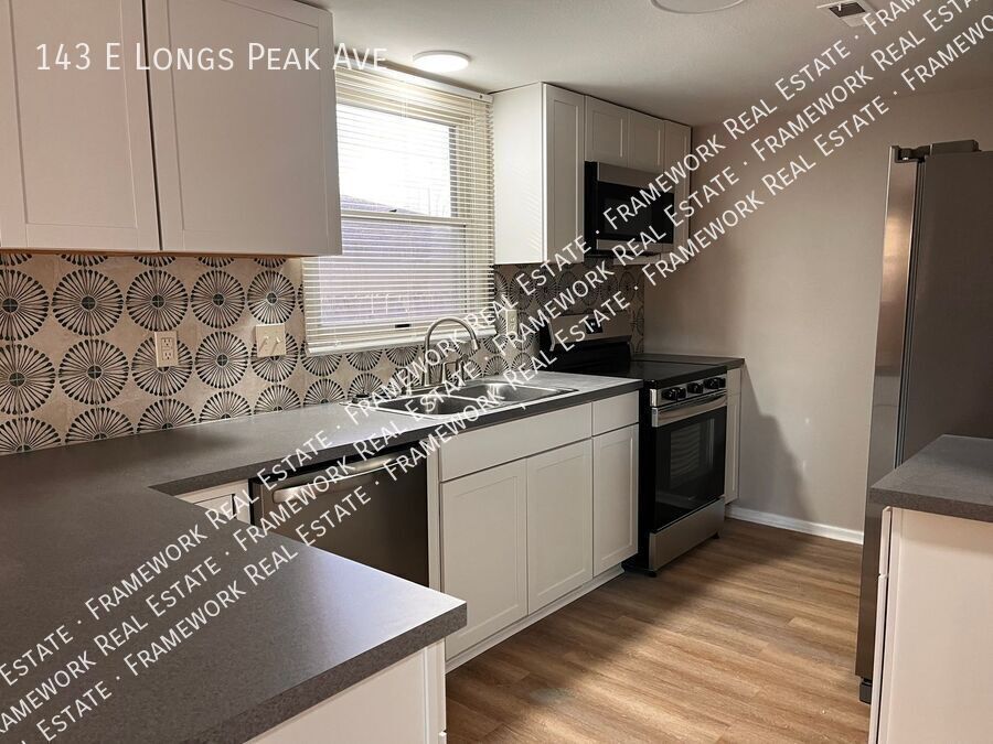 Foto principal - 143 E Longs Peak Ave