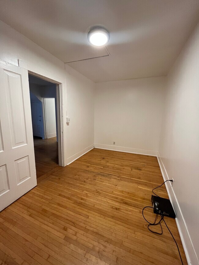 Foto del edificio - 425 6th Ave NE