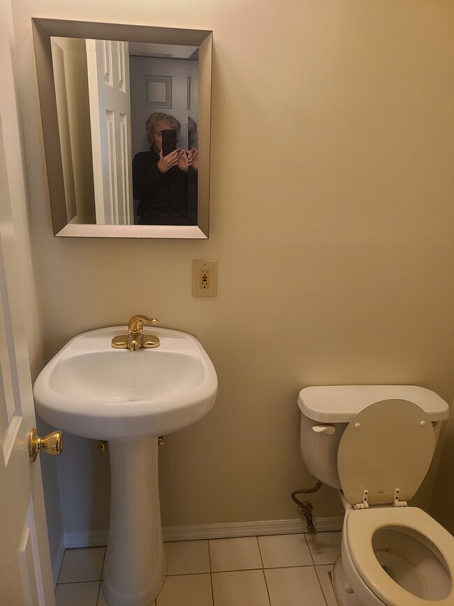 Foto del edificio - 1223 N Albright Ave