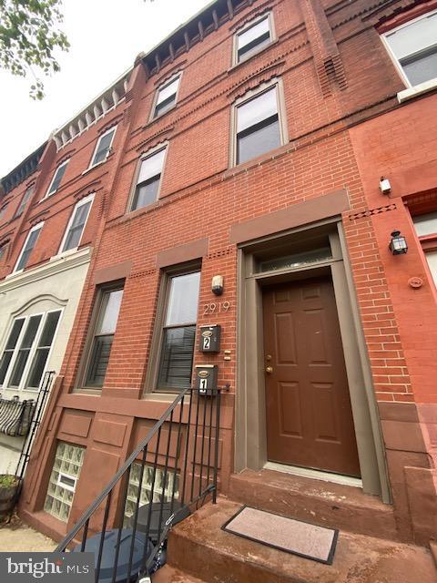 Building Photo - 2919 W Girard Ave