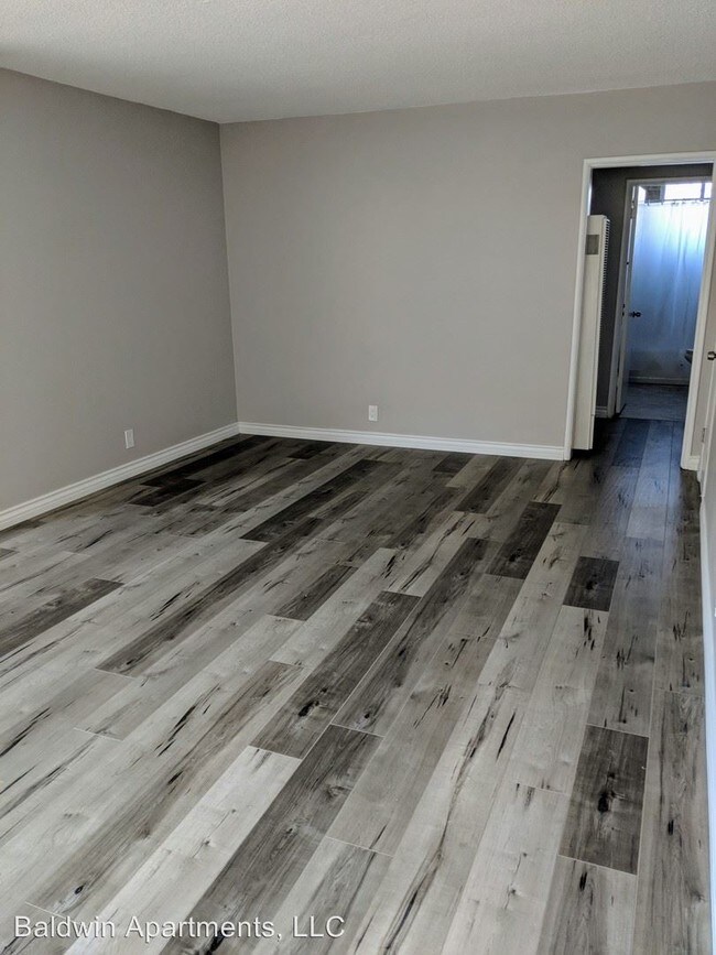 Building Photo - 4535 Santo Tomas Dr