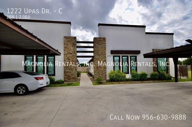 Building Photo - 1222 Upas Dr