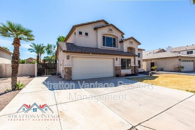 Building Photo - 1103 E Bruce Ave