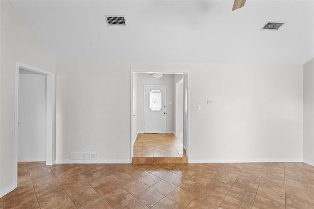 Foto del edificio - 1106 Almond Dr