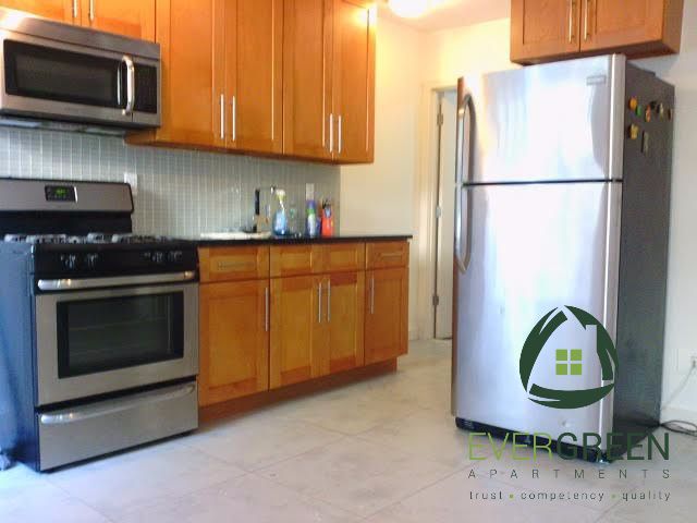 Foto principal - 317 Franklin Ave