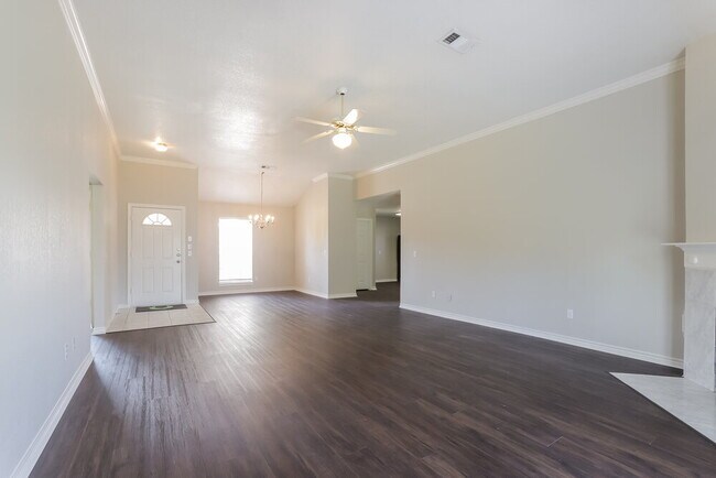 Foto del edificio - 6750 Liberty Valley Dr