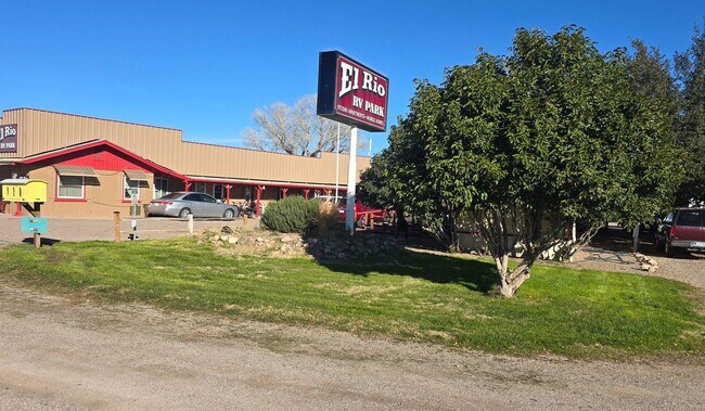 Foto del edificio - 812 E McNeil Rd