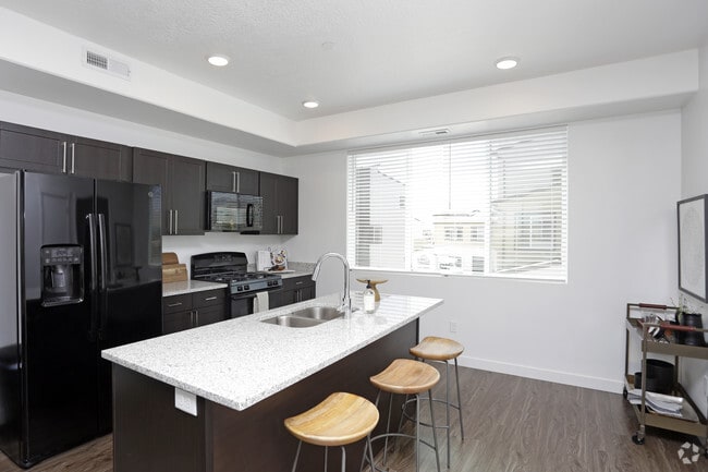 3BR, 2.5BA - Type C - Gladstone Place Townhomes