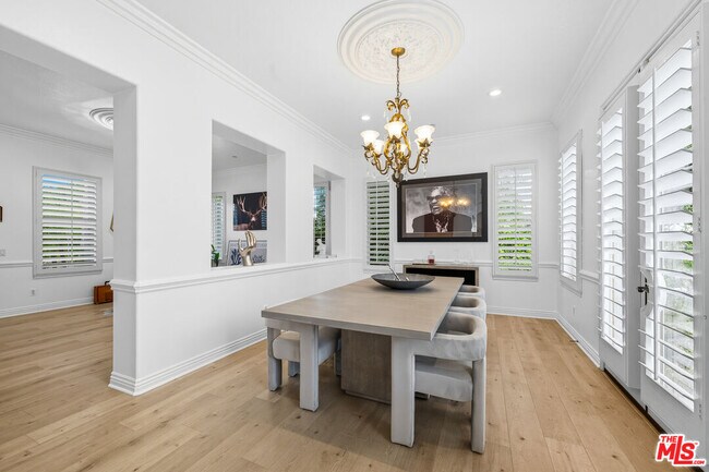 Foto del edificio - 22074 Sagebrook Rd