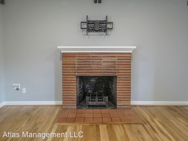 Foto del edificio - 5 br, 2 bath House - 12544 SE Salmon St