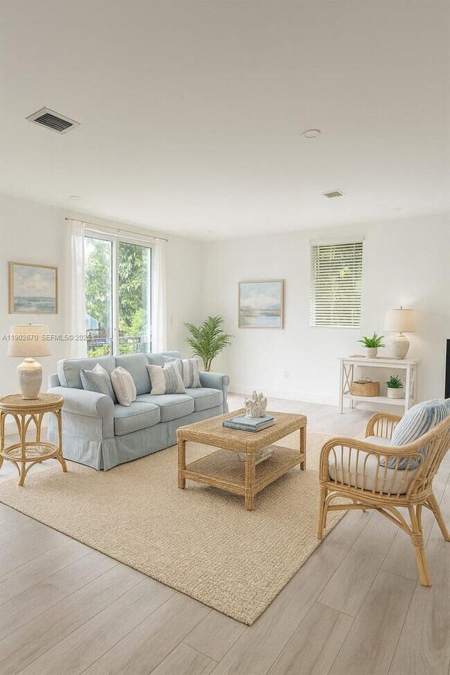 Foto del edificio - 3823 Thomas Ave