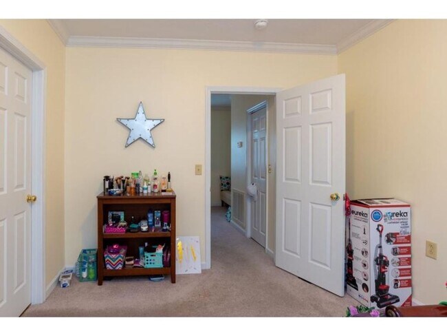 Foto del edificio - 1801 Indian Ridge Rd