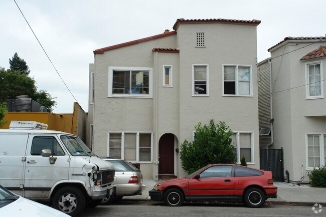 Foto del edificio - 5321 Bryant Ave