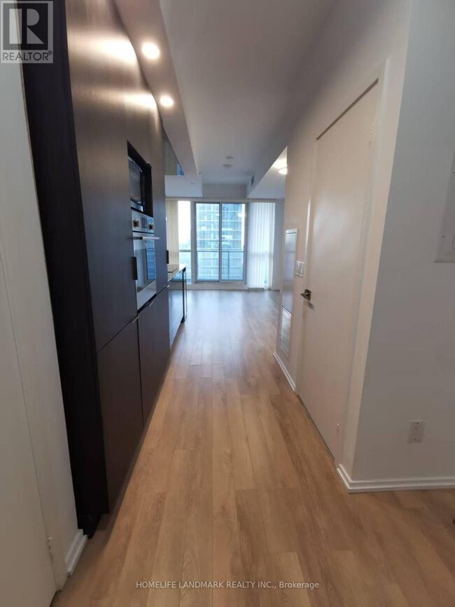 Building Photo - 70 Temperance St