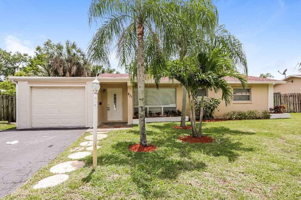 Foto principal - 831 NW 43rd Ave