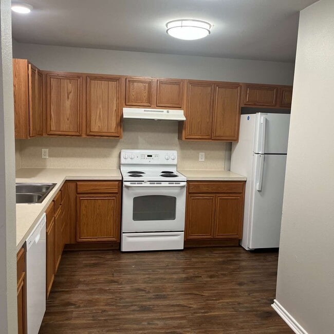 Building Photo - 5417 Harvard St