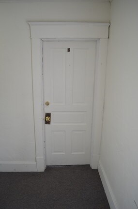 Building Photo - 45 Sunnyside Dr