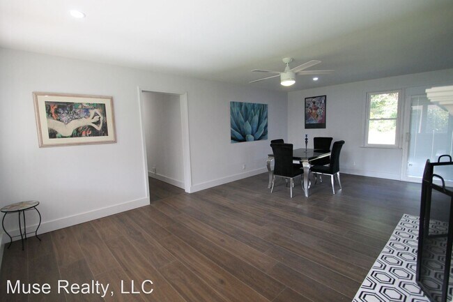 Foto del edificio - 3 br, 2 bath House - 421 B Lakeside Drive