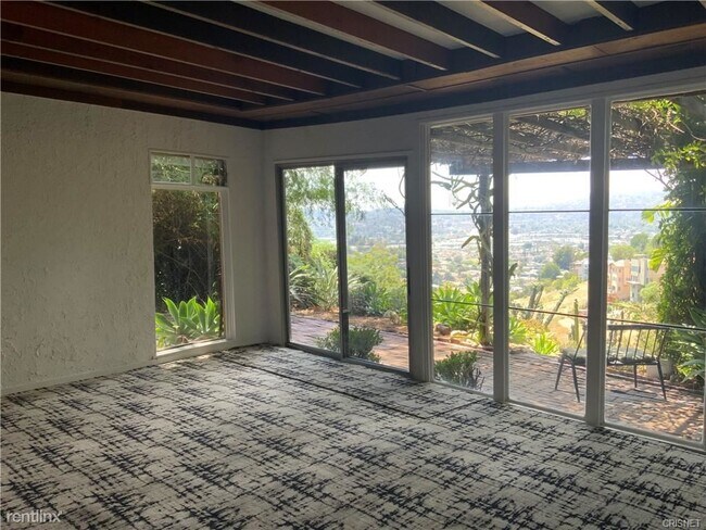 Building Photo - 1 br, 1 bath House - 3713 Cazador St