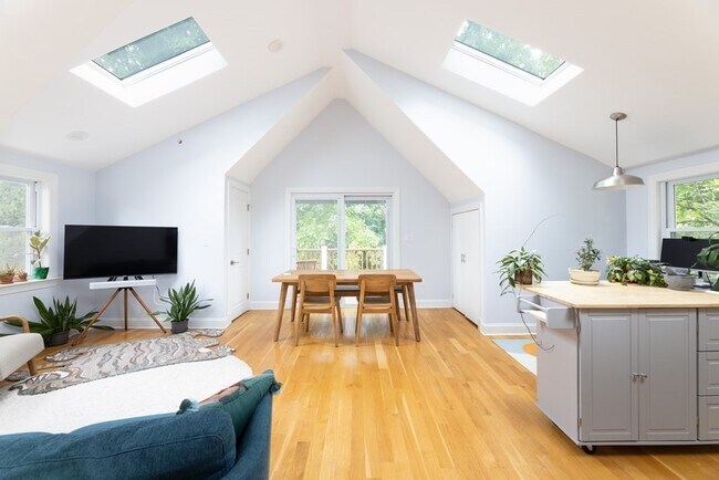 Foto del edificio - 200 Willow Ave