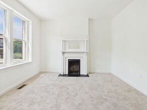 Building Photo - 204 Wellford St