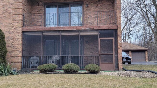 Foto del edificio - 14531 S Ravinia Ave