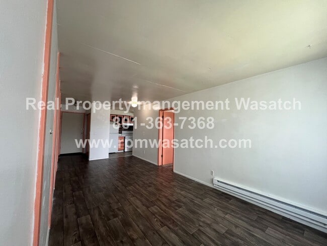 Building Photo - 306 E 700 S