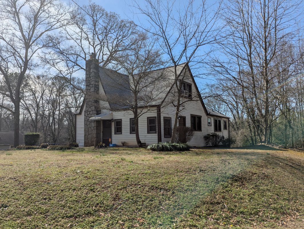 Foto principal - 2601 Semmes St