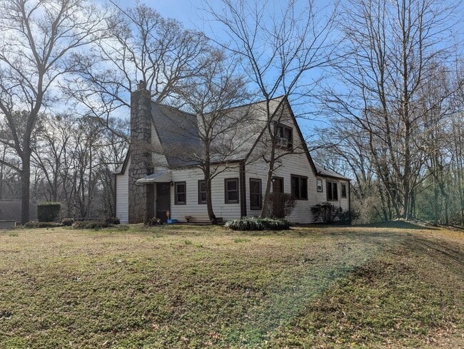 Building Photo - 2601 Semmes St
