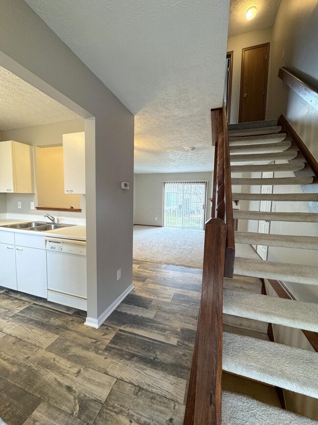 Foto del edificio - 1720 Messner Dr