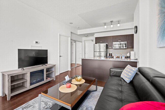 Photo du bâtiment - 832 Bay St.