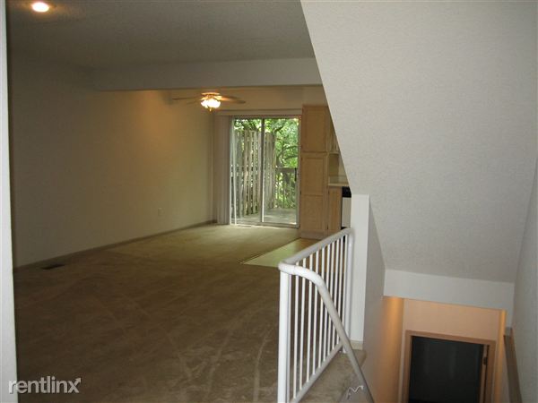 Foto del edificio - 1021 Brentwood Ct