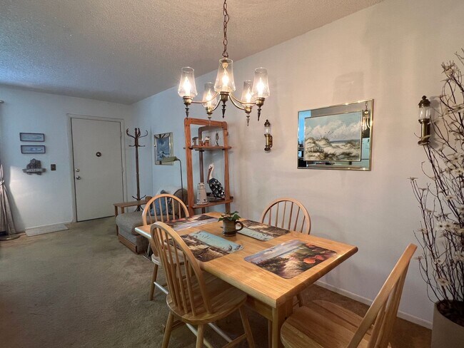 Building Photo - 55+ community 1 BED 1 BATH in Vista St. Lucie _Second Floor Unit_