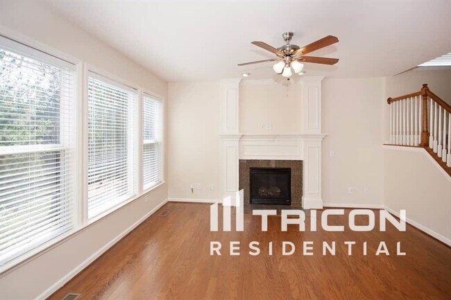 Building Photo - 1027 Avery Trace Circle Hendersonville TN