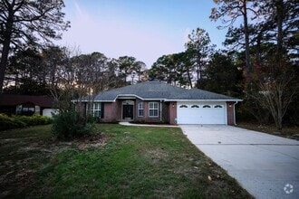 Building Photo - 816 W Ridgewood Cove