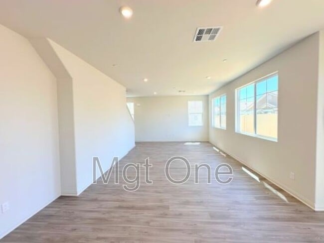 Building Photo - 26819 Colorado Dr