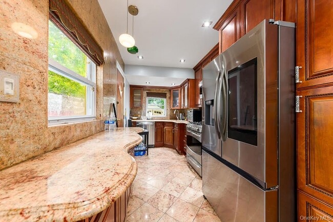 Building Photo - 4616 Avenue M