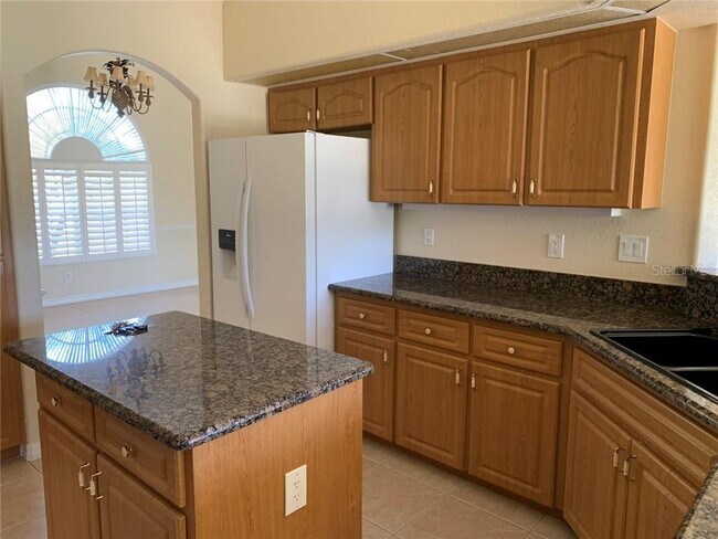 Foto del edificio - 13381 SW Pembroke Cir N