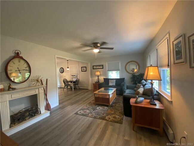 Foto del edificio - 1 Sears Pl