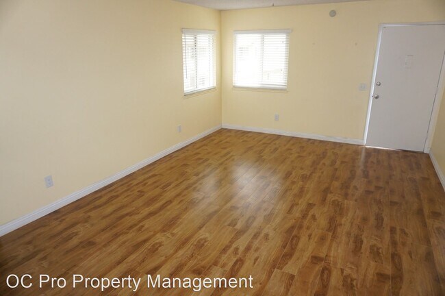 Building Photo - 2 br, 2 bath House - 338 E. Briardale Aven...
