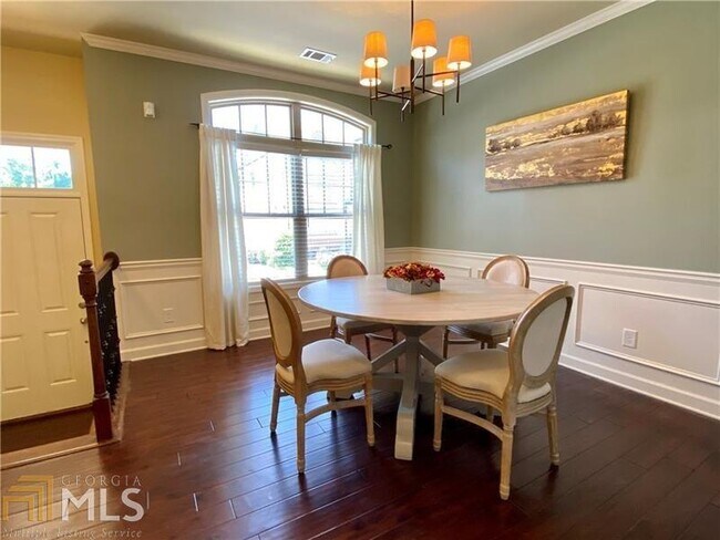Building Photo - 1224 Lavista Cir NE