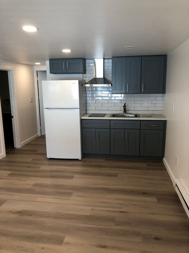 Photo - 125 Lockart Plaza Apartment