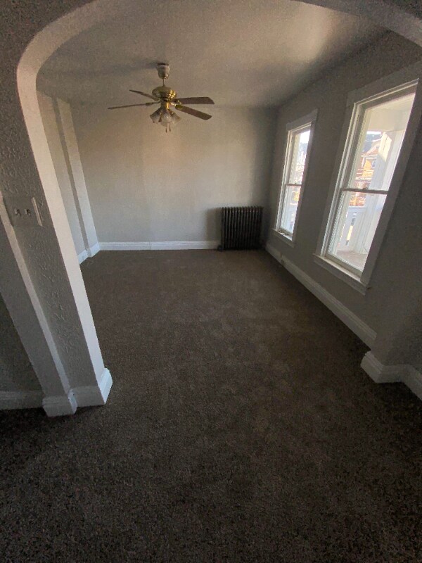 Building Photo - 163 Frothingham Ave