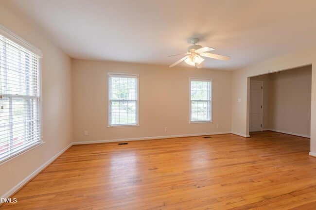 Building Photo - 408 Ortega Rd