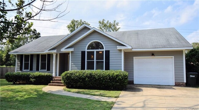 Building Photo - 521 Stone Way Ct
