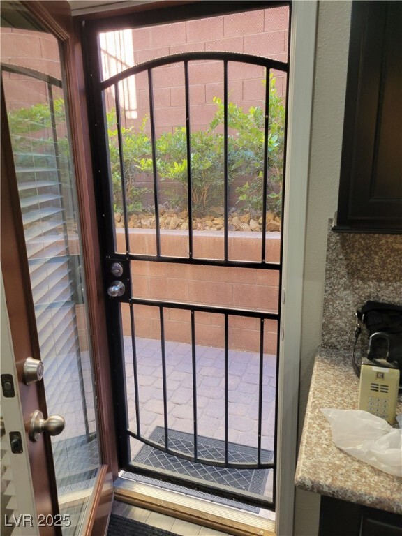 Building Photo - 3819 N Celcius Pl